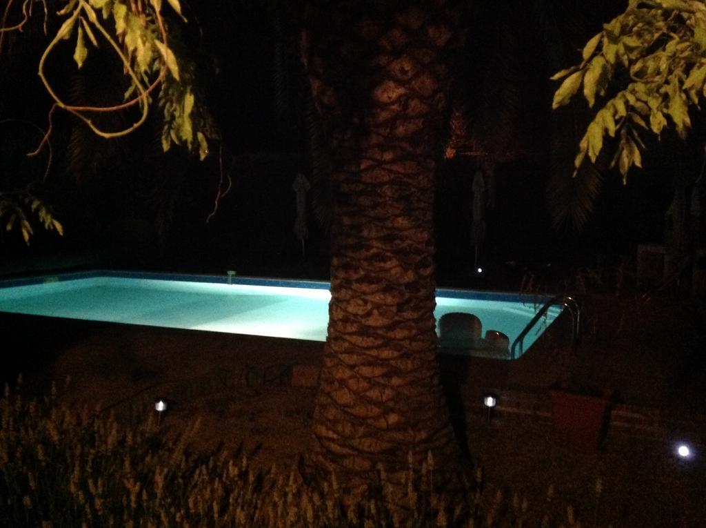 Le Patio Fleuri Hotel Lorgues Luaran gambar