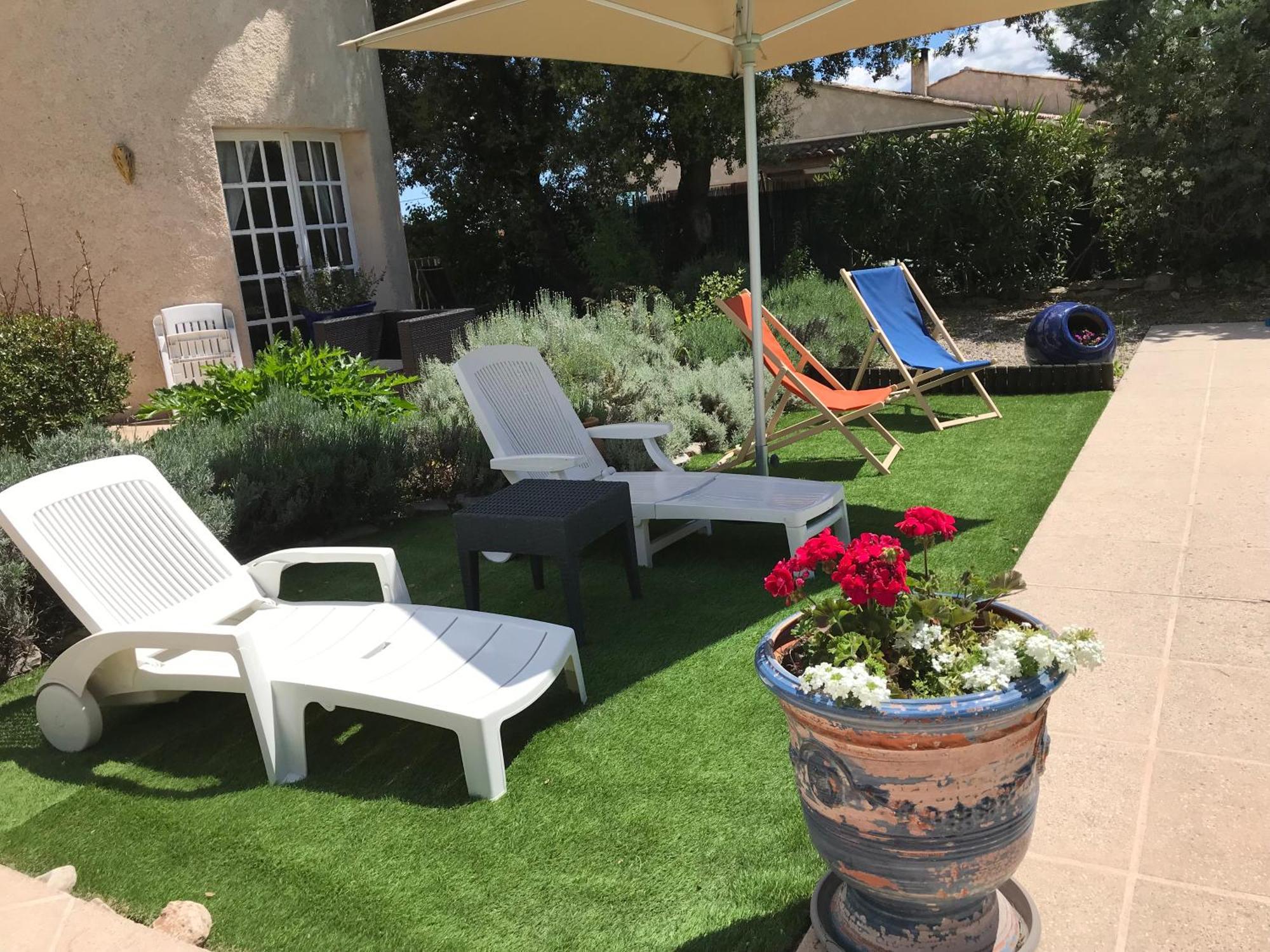 Le Patio Fleuri Hotel Lorgues Luaran gambar